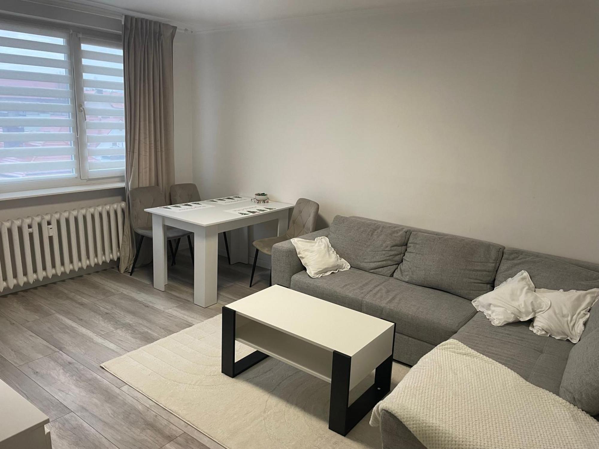 Apartament 2 Pokojowy W Centrum Miasta Żagań Eksteriør bilde