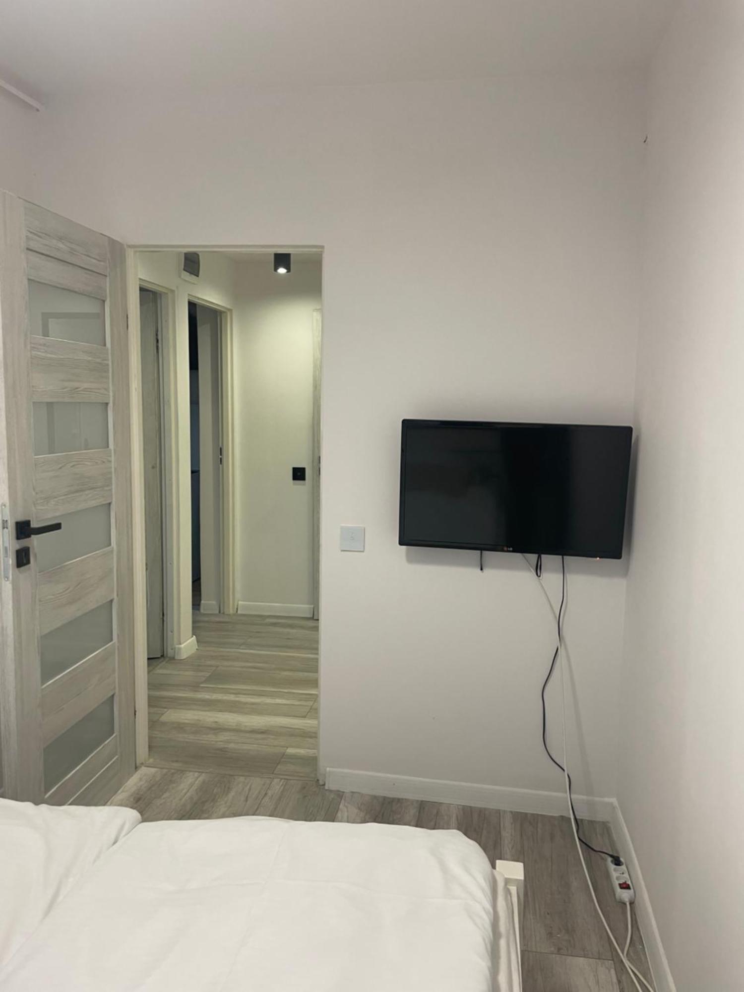Apartament 2 Pokojowy W Centrum Miasta Żagań Eksteriør bilde
