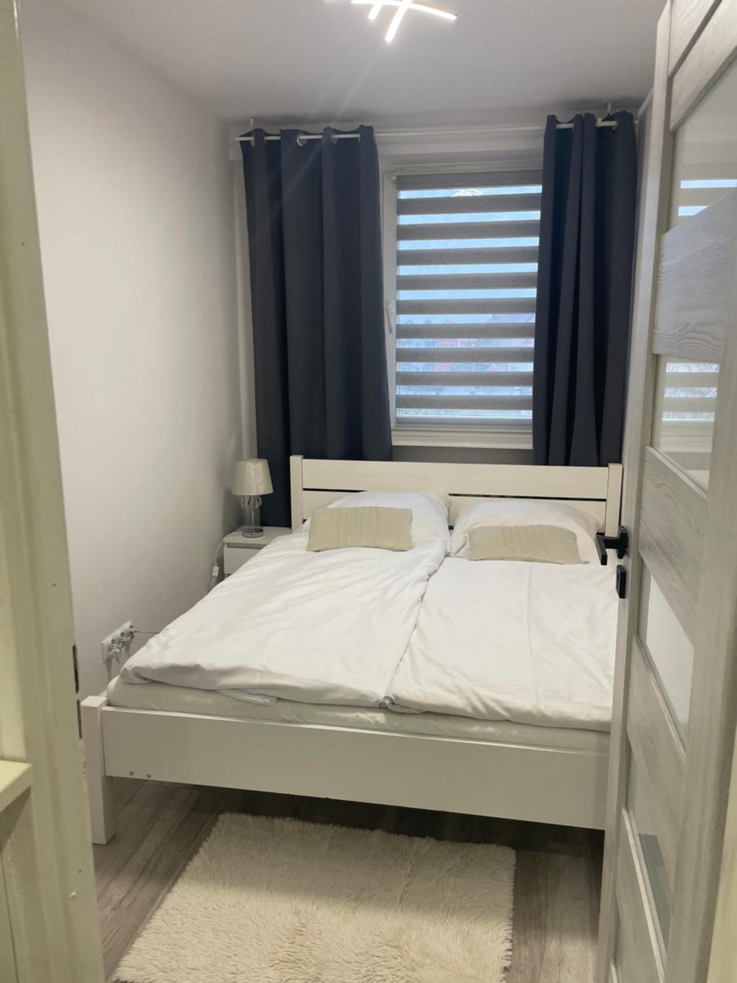 Apartament 2 Pokojowy W Centrum Miasta Żagań Eksteriør bilde